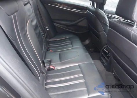 2018 BMW M550I xDrive из США, поврежденный, VIN WBAJB9C54JB034827